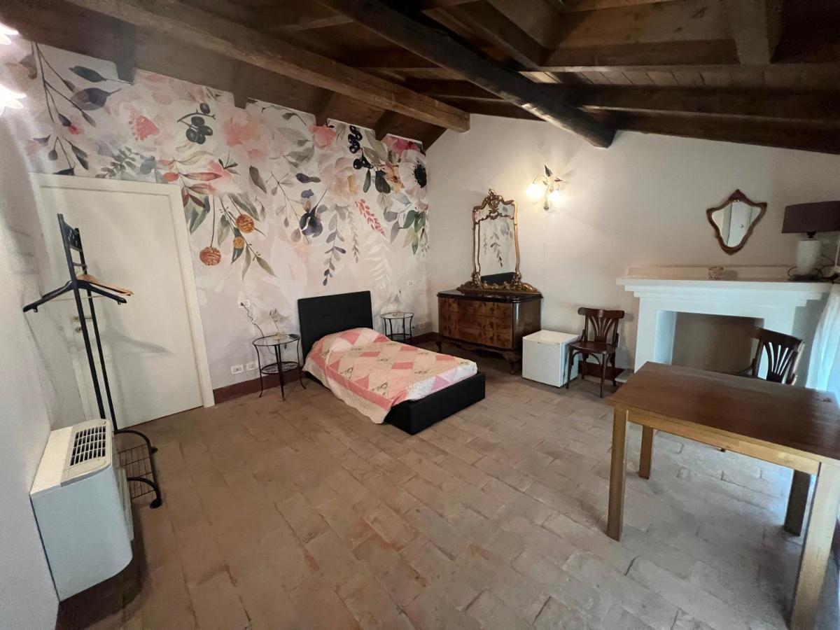 Agriturismo E Az. Agricola Ma.Mi Sale Exterior photo